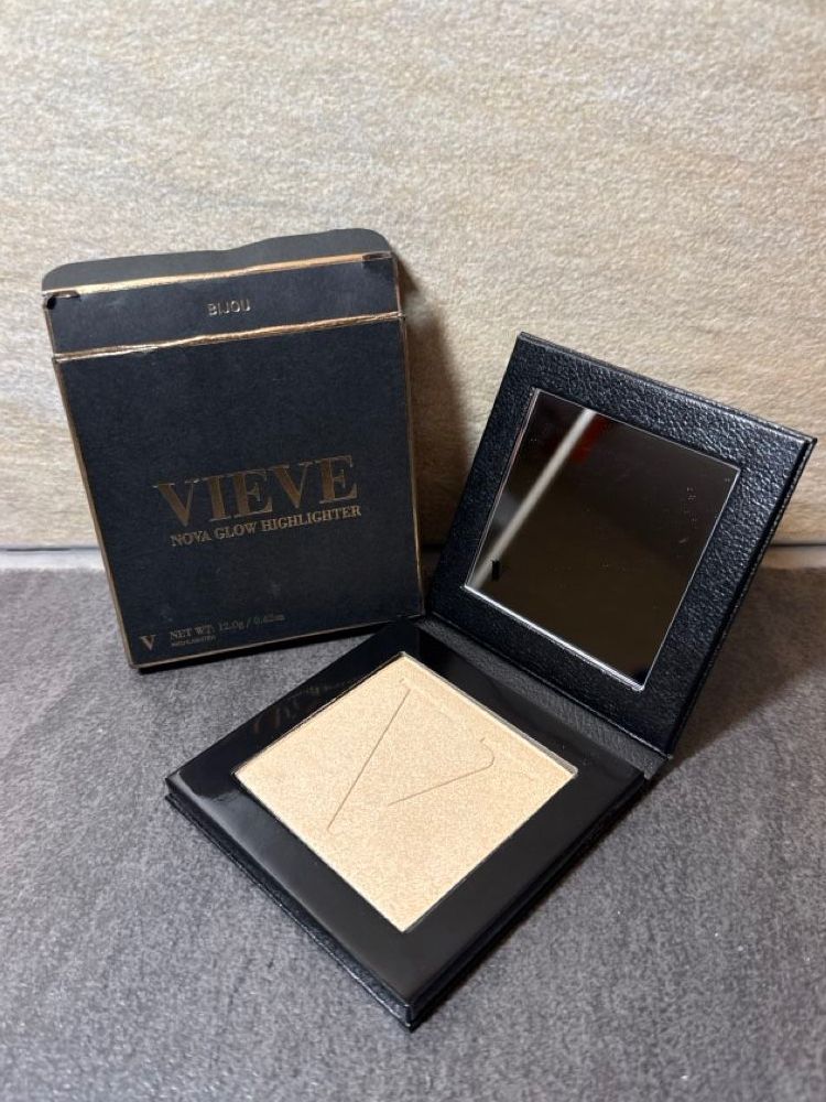 Make-up: vieve powder highlighter- bijou – Nuovo e nell'imballaggio originale da Otelfingen venduto da Gasolino