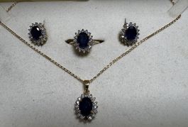 Parure en or 18K avec saphirs bleus et diamants ? Expertisée