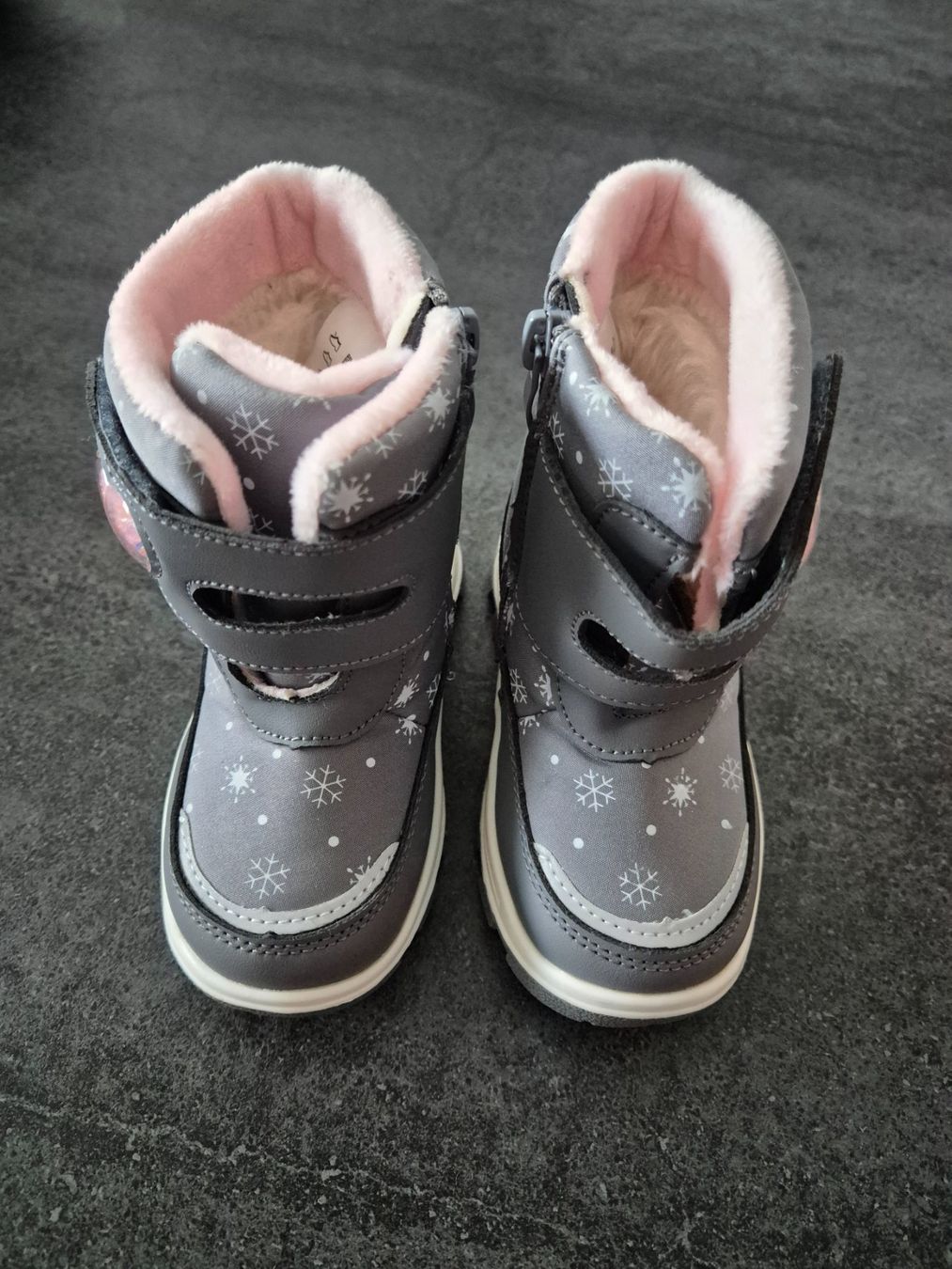 Scarpe per ragazze: Chaussures fille taille 23 – Nuovo (secondo la descrizione) da Cornol venduto da Cuevas3