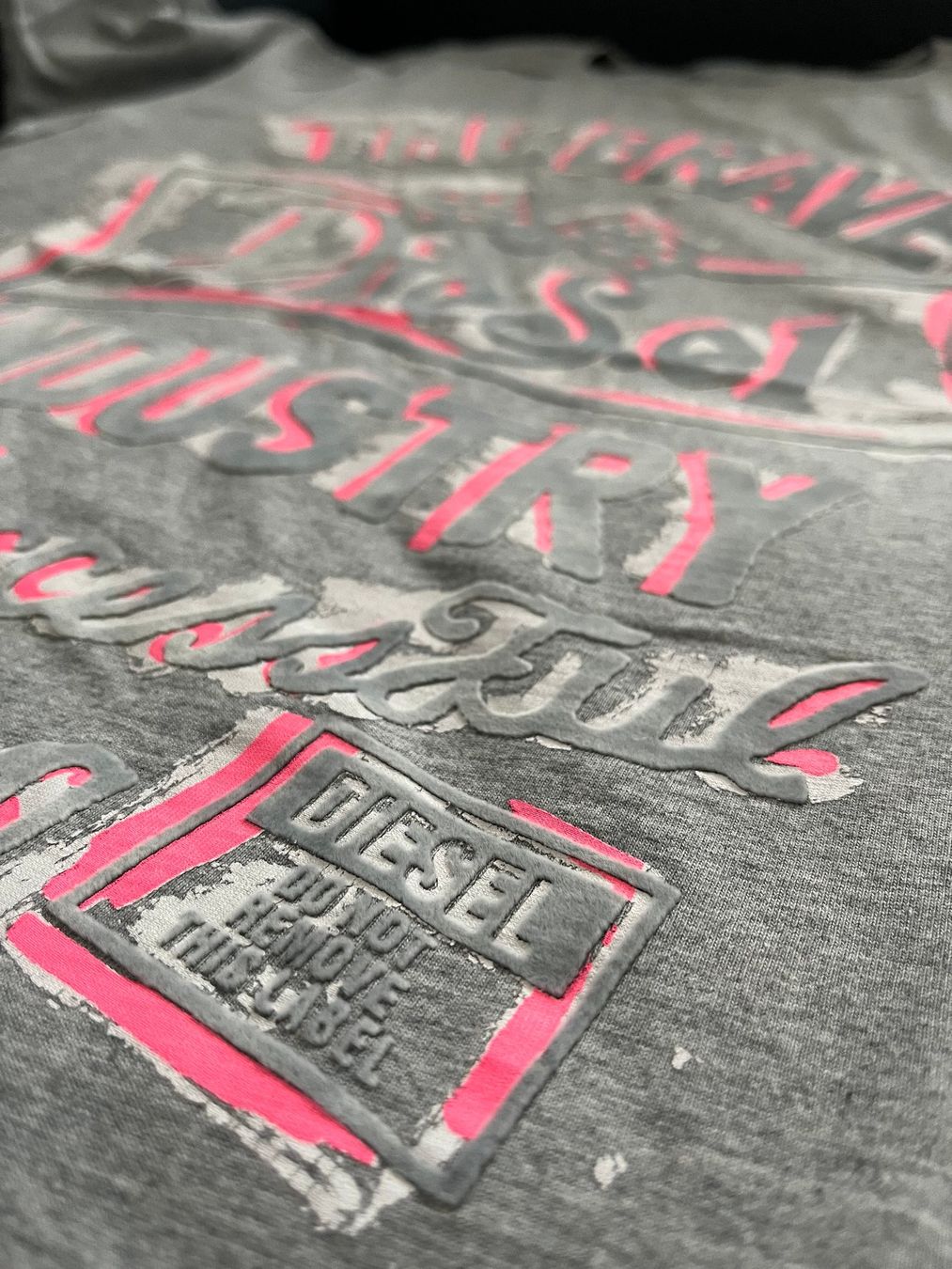 Diesel T-shirt: Diesel T-Shirt – Usato da Zürich venduto da Nostalgia 3