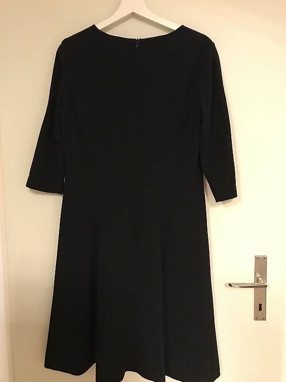 Vestiti: Gerry Weber Kleid, schwarz, Gr. 40 – Usato da Küsnacht ZH venduto da Mappel 2