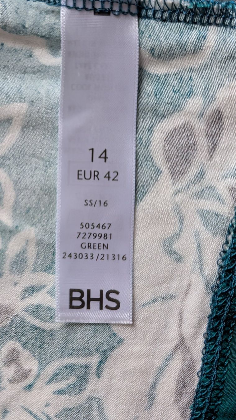 Camicette: Bluse Gr. 40-42 – Nuovo (secondo la descrizione) da Thalwil venduto da kat_d85f 3