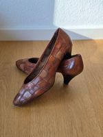 Carina – Vintage braune Lederpumps, Made in Brazil