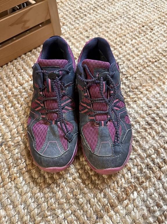 Chaussures filles: Trekkingschuhe Grösse 35 – D'occasion à Rifferswil par kaa82 1