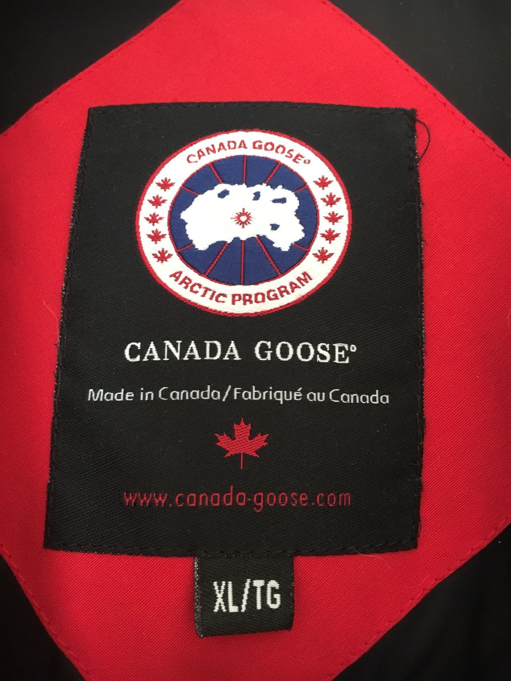 Canada Goose Jacken: Canada Goose Winterjacke (7950M) – Neu (gemäss Beschreibung) aus Zürich von Burnski 3
