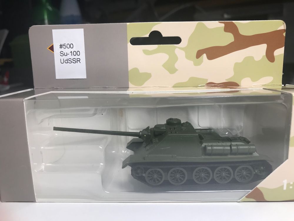 Chasseur de Chars SU-100 - TAM25104 - Tamiya - Militaire - Easy Miniatures