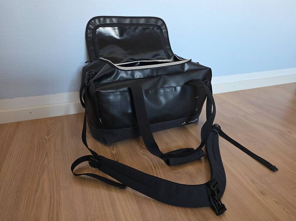Taschen: Vaude Desna Tasche 30LSporttasche & Rucksack (Top Zustand) – Gebraucht aus Mellingen von Lichtwicht-1985