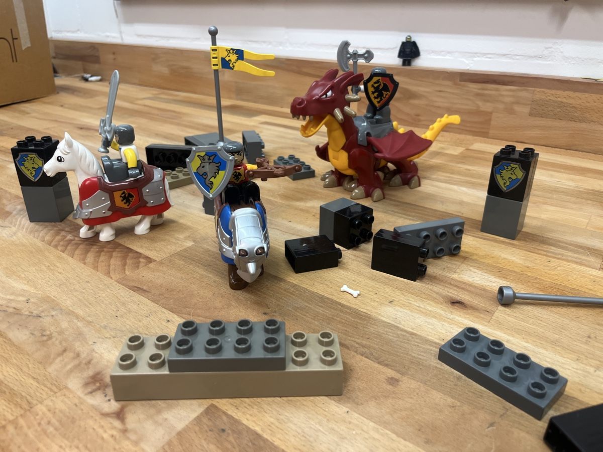 Lego Kit di costruzioni: Lego Duplo Ritter Drache – Usato da embrach venduto da kialle 4