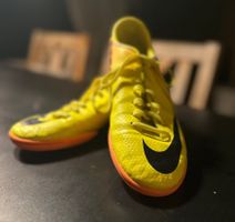 Nike Fussballschuhe indoor 42