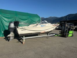 Boot mit Gelcoat schaden
