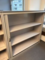 Büroschrank LO mit Rollladen hellgrau guter Zustand