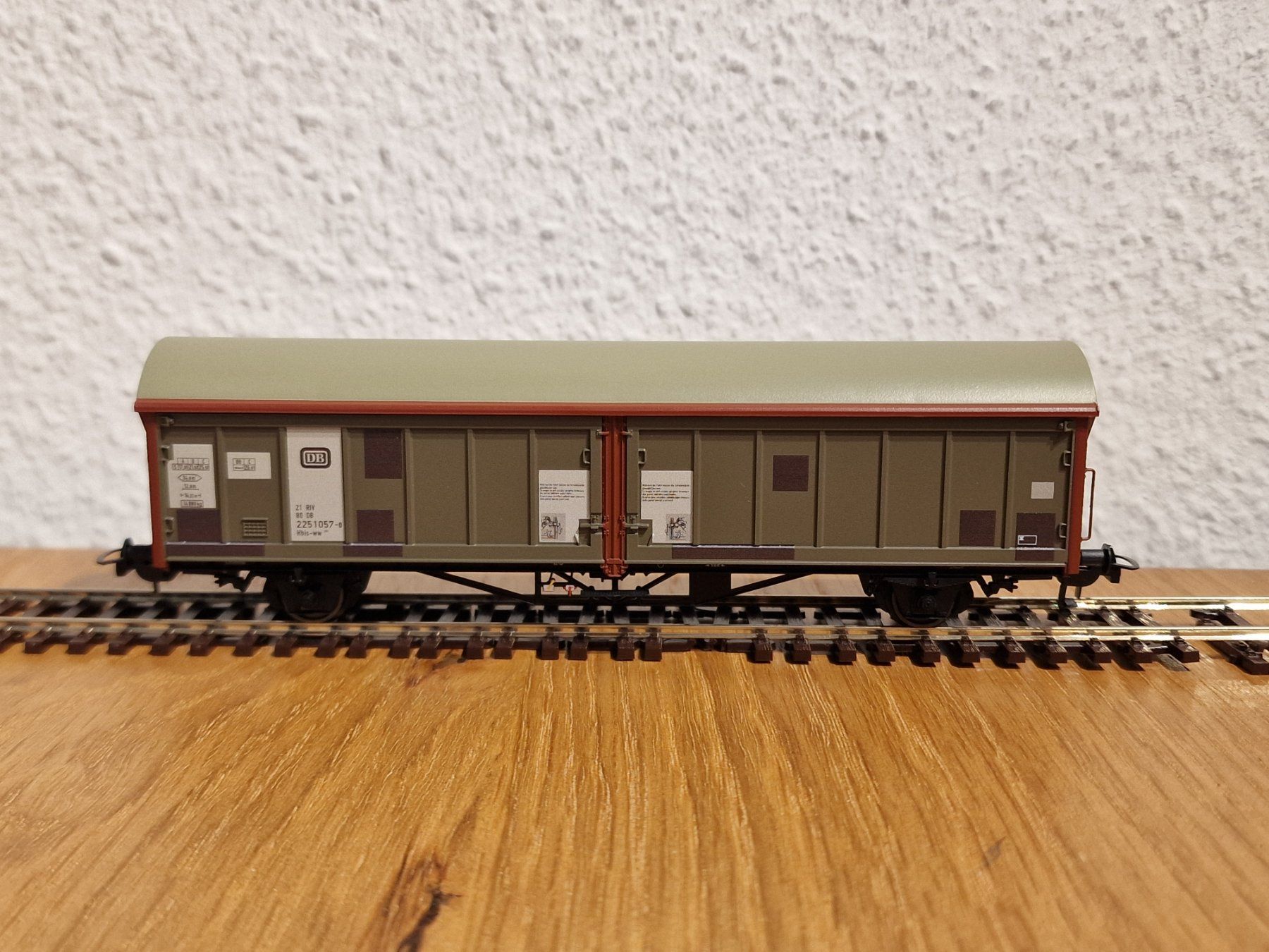 Piko Modelleisenbahnen: DB Schiebewandwagen H0 – Neu und originalverpackt aus Matten b. Interlaken von lor_hr9w 1