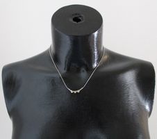 Neu, Feine Herzkette
