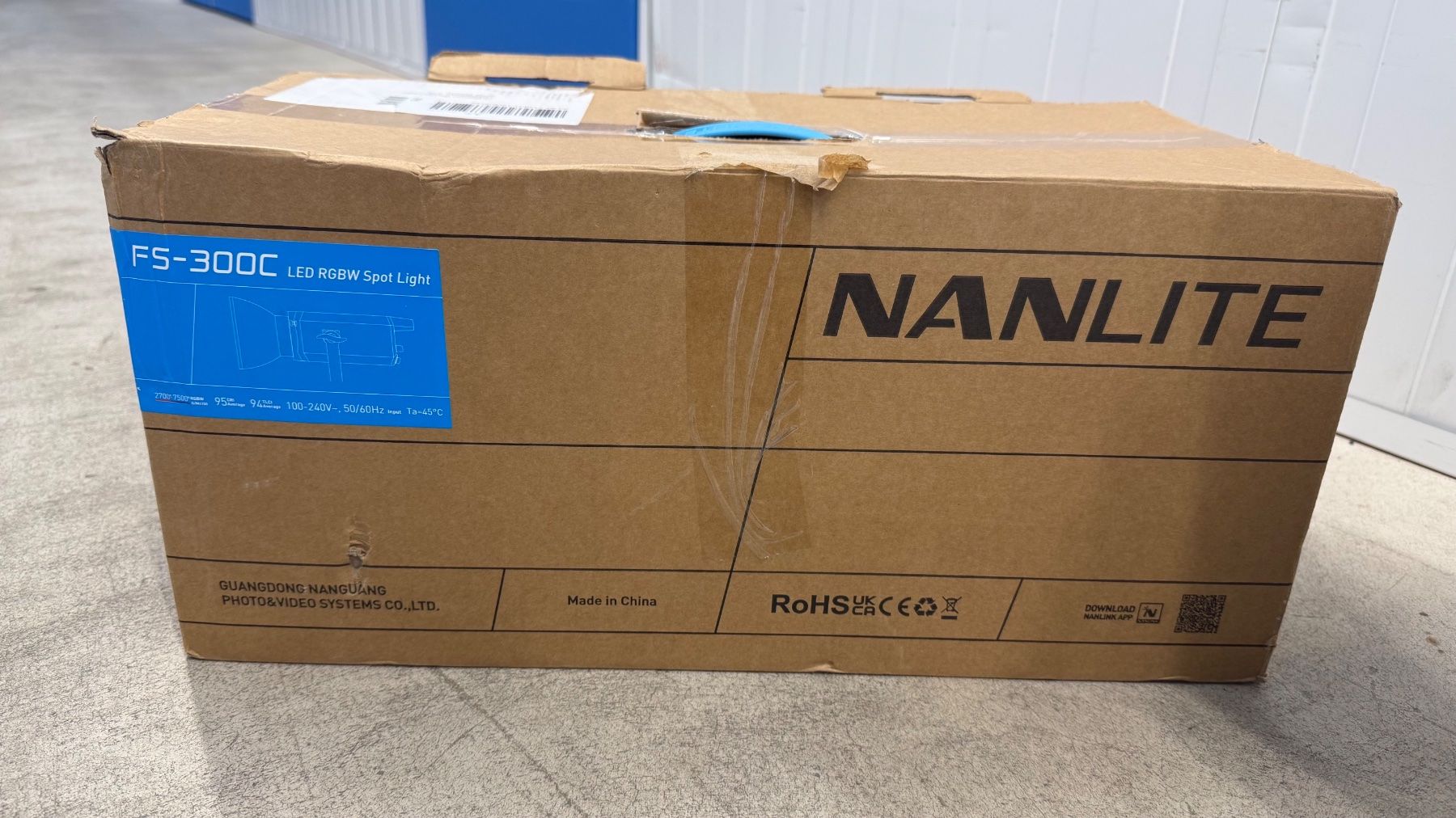 Lampade: NANLITE FS 300C – Usato da Zürich venduto da guille.arg 7
