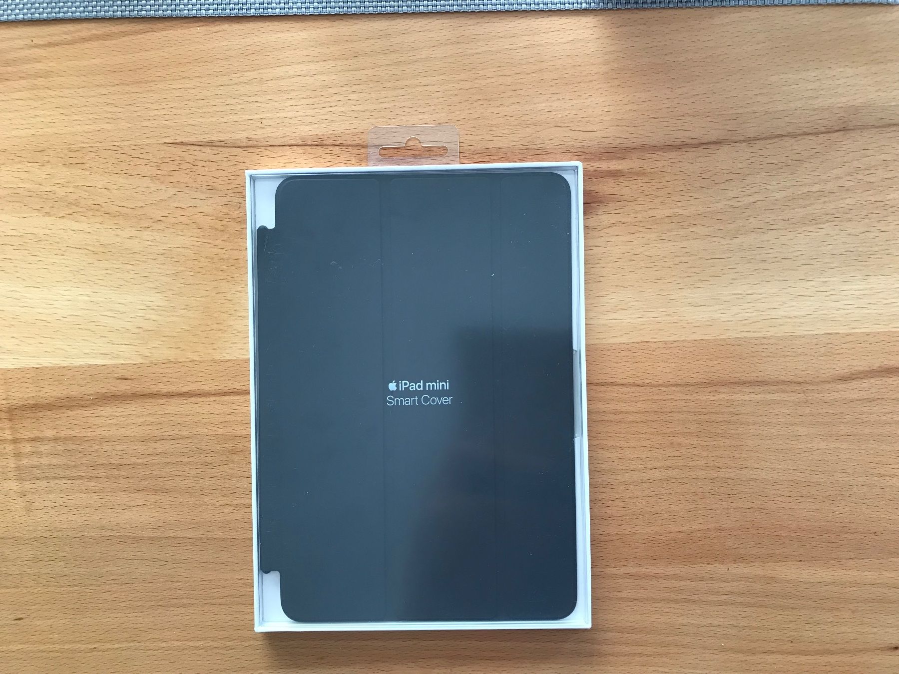 Apple Covers & Taschen: Smart Cover iPad mini, 5th generation – Neu und originalverpackt aus Nesselnbach von Goodprice3