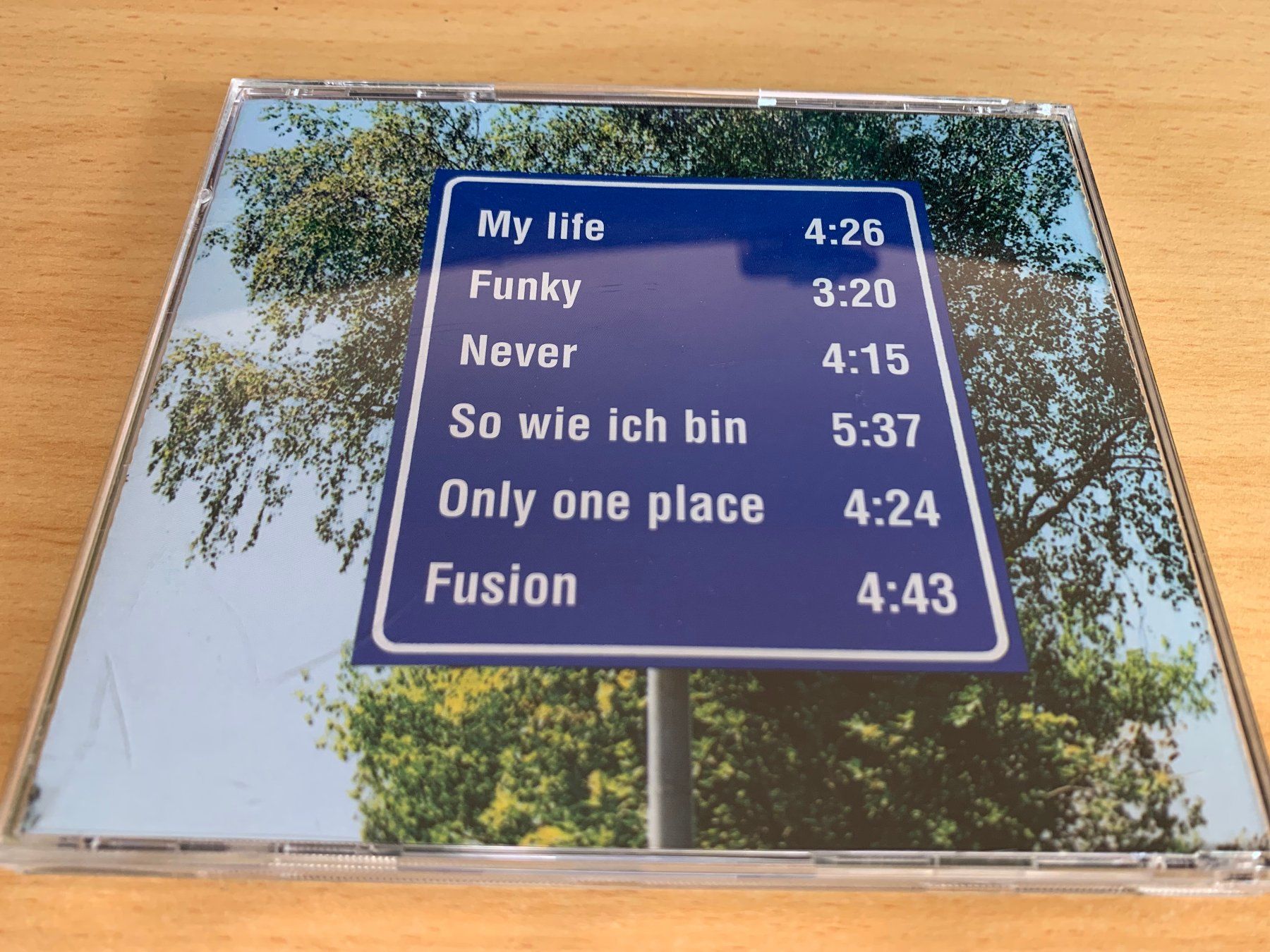 CD: On The Road - OTR 51096 – Usato da Rikon im Tösstal venduto da Alpenmutz 1
