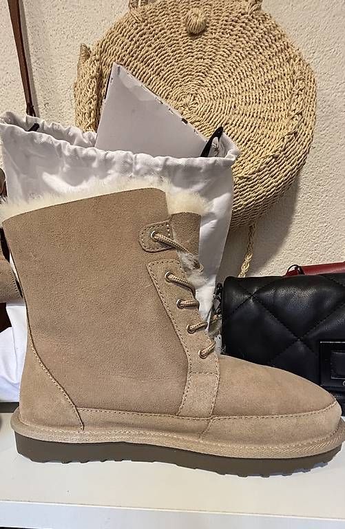 Scarpe da donna: *** NEUE COZY BOOTS *** – Usato da Alpnach Dorf venduto da lis_626v 1