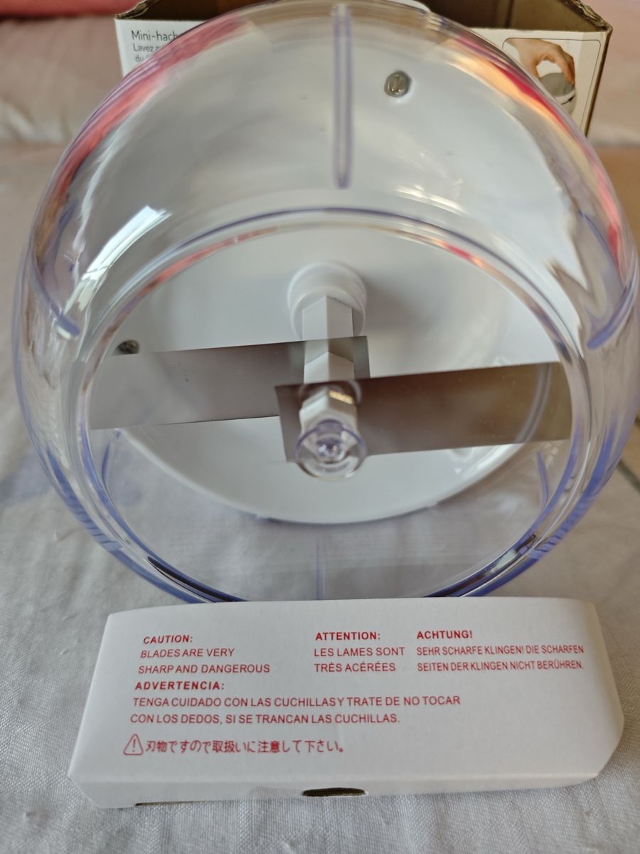 Cucine complete: Mini Food Chopper, New in Box – Usato da Genève venduto da Noemie.wrmsi 7