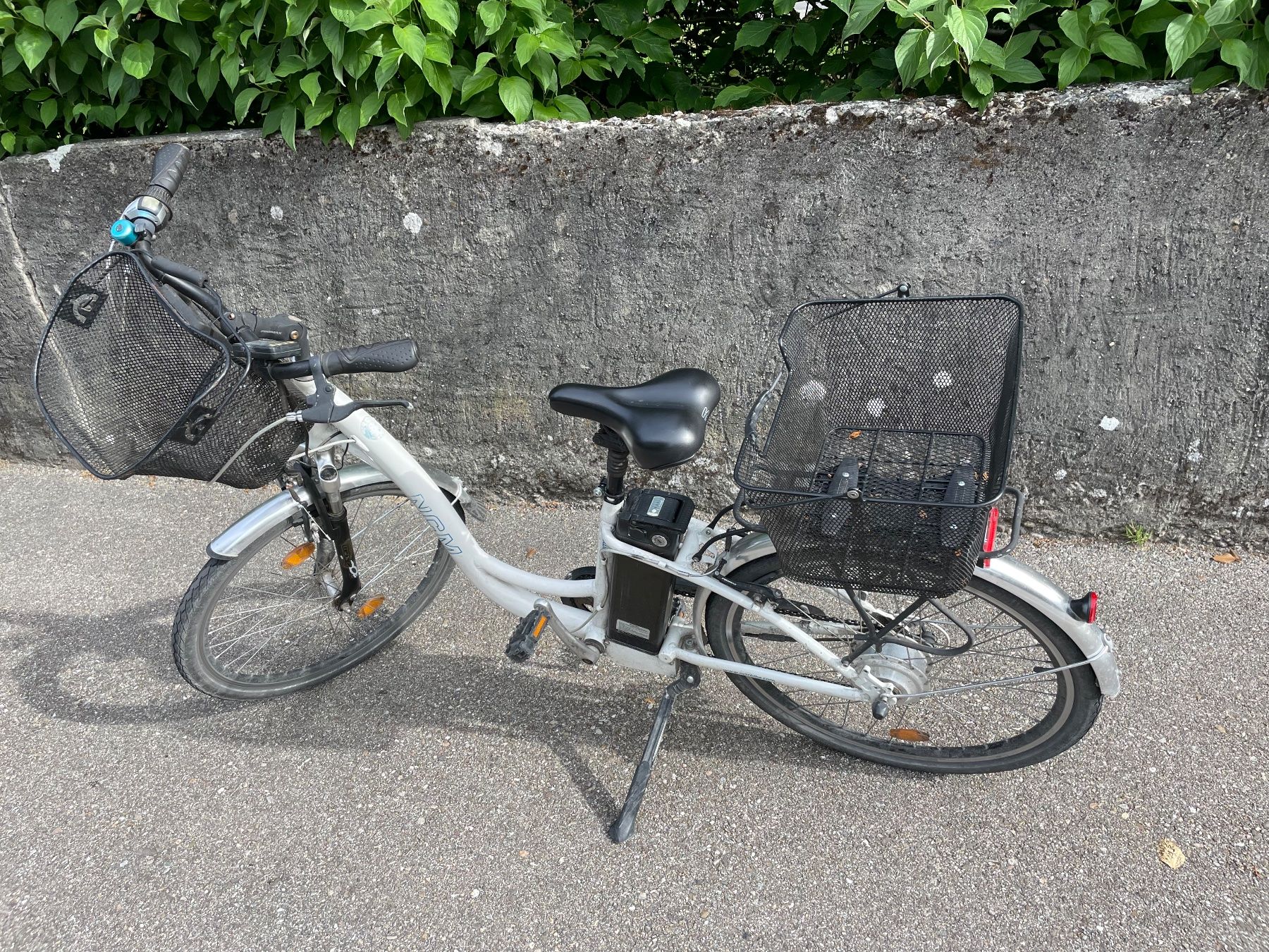 Biciclette: e Bike NCM Damen – Usato da Burgdorf venduto da Lassiro 1