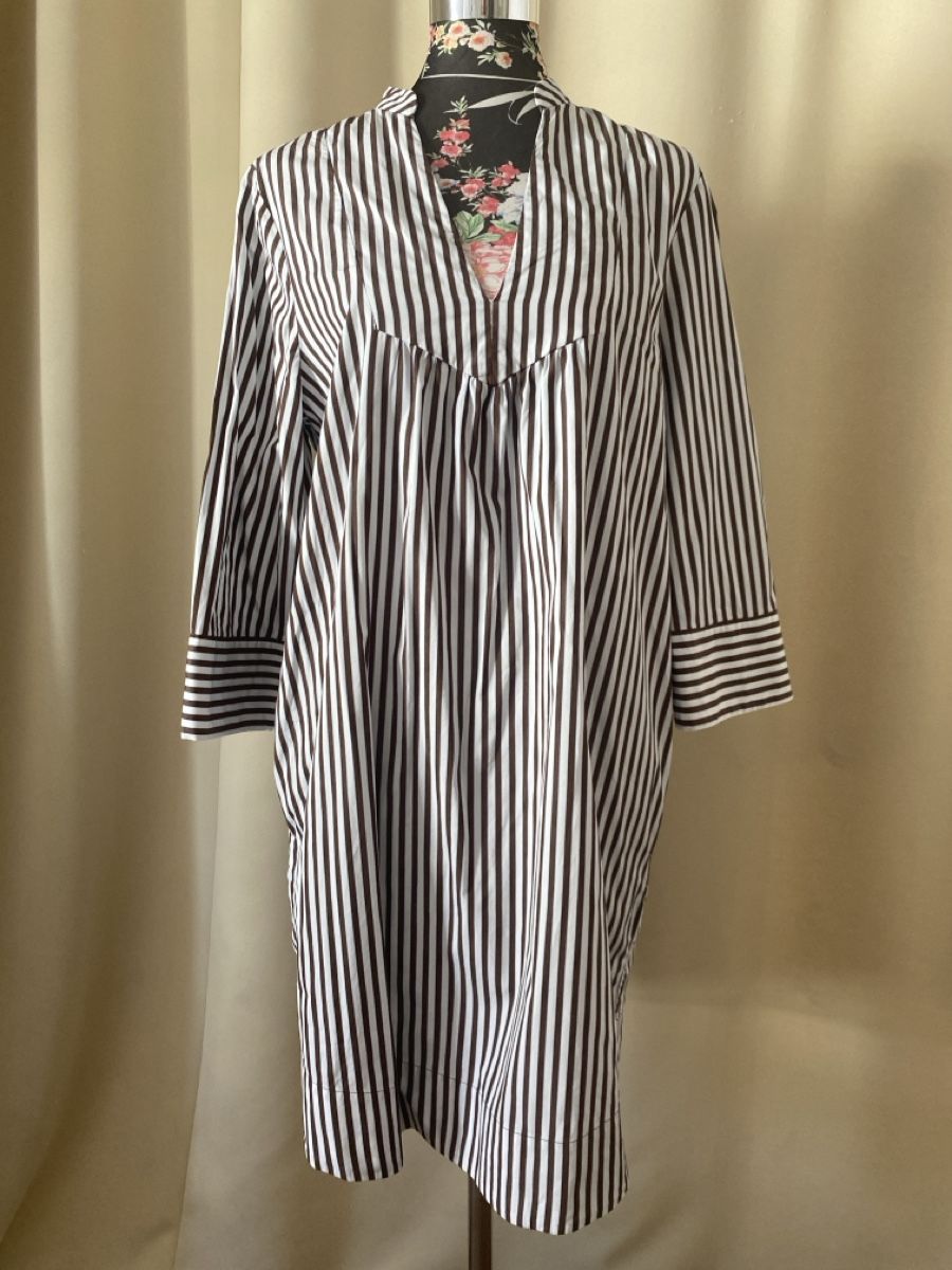 Vestiti: Kleid Iris Ink 14 – Usato da balsthal venduto da davidbalsthal23