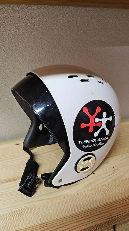 Caschi & visiere:  Casco GATH da paracadutismo – Usato da S. Antonino venduto da Viadoro.ch 1