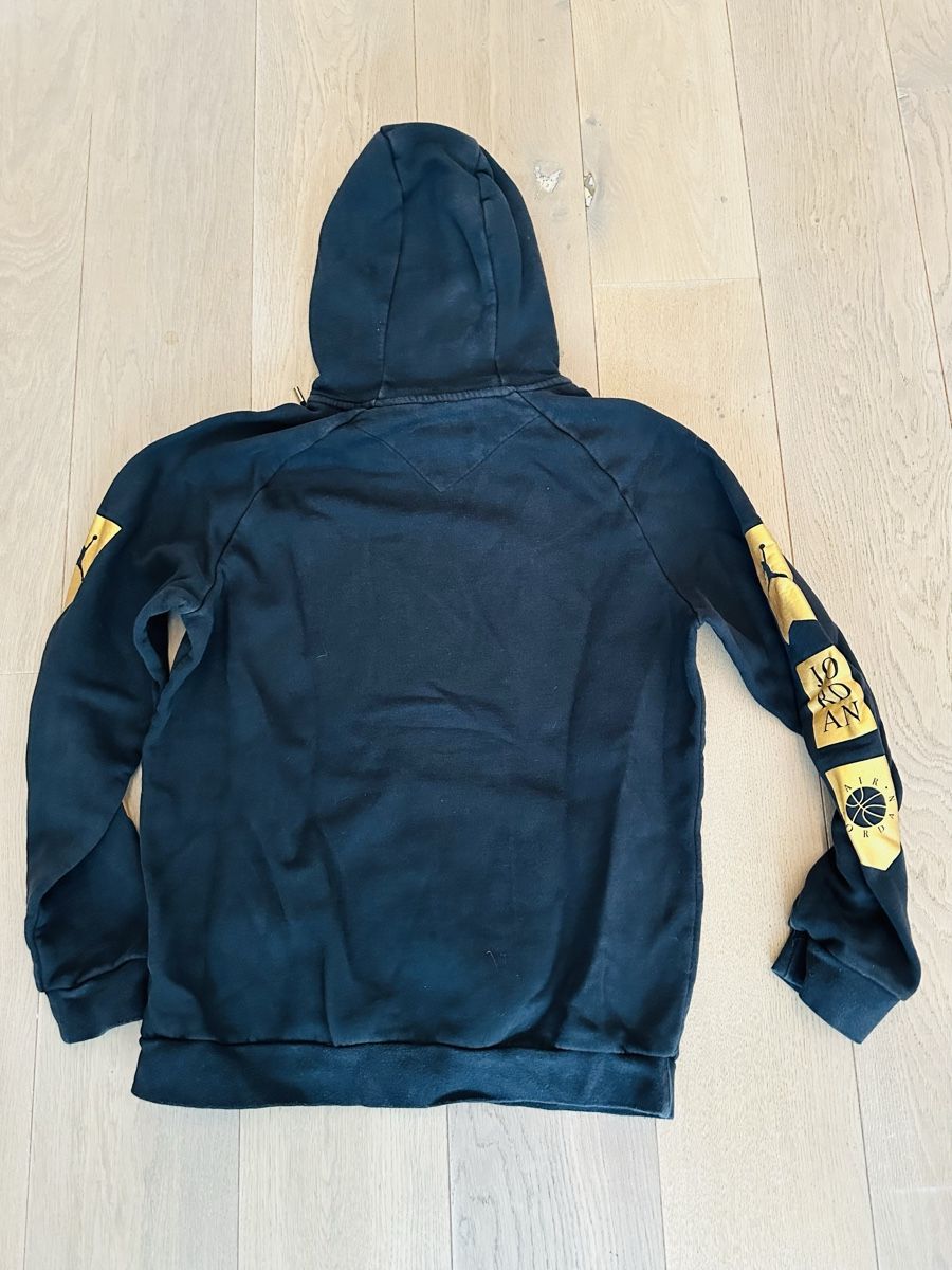 Jordan Pullover & Sweatshirts: Jordan Hoodie Gr. L – Gebraucht aus Bern von howi72 1