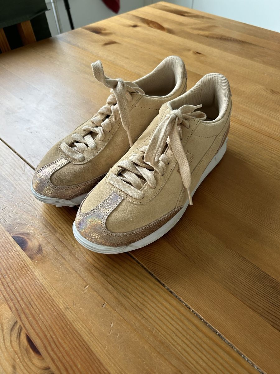 Puma Damenschuhe: Baskets Puma – Gebraucht aus Lausanne von naranjo