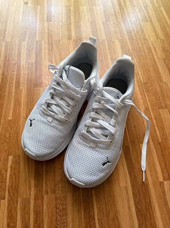 Puma Scarpe da uomo: Kinder Puma Schuhe Grösse 37.5 – Usato da Binningen venduto da Vivident01