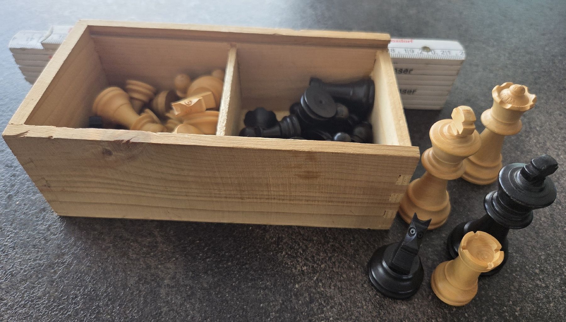 Giochi: Schachfiguren, Reiseschach Spiel  – Usato da Klingnau venduto da Groofty69