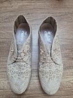 Rieker Halbschuhe hell gelocht Grösse 39 sehr guter Zustand