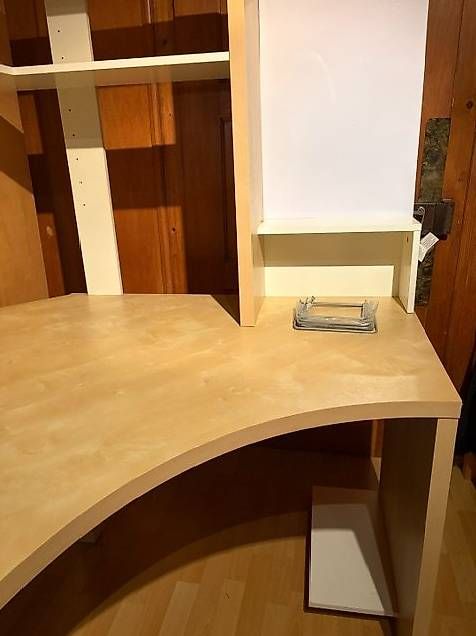 Ikea Scrivanie: Schreibtisch – Usato da Oberurnen venduto da Tara15 2