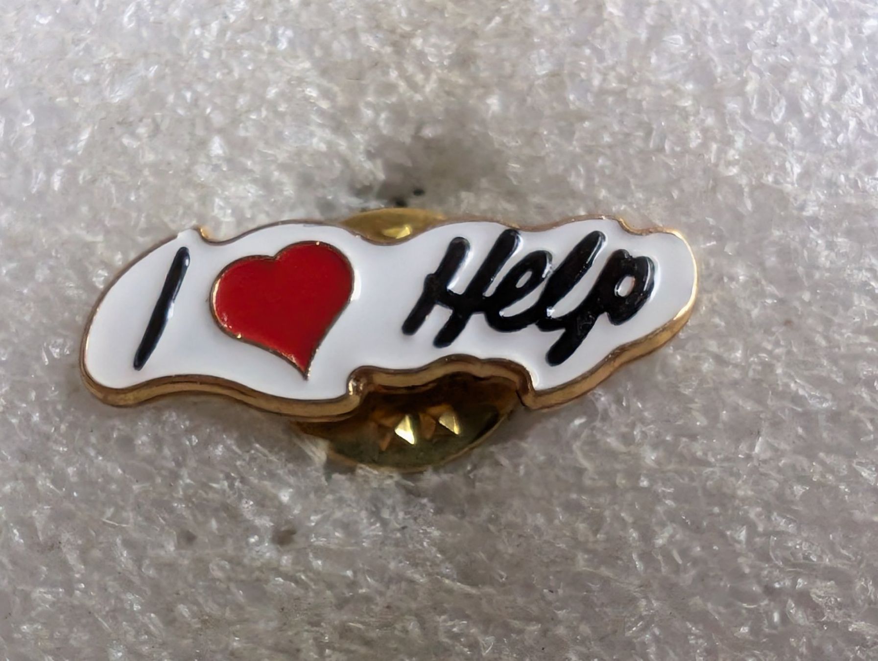 Placchette & Badge: Ansteckpin 176: I Love Help – Usato da Oppligen venduto da Pin-Fall-Shop