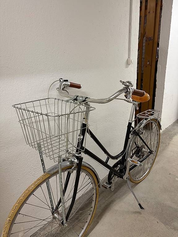 Siech Biciclette: Siech cycle comfy 8 speed – Usato da Zürich venduto da kat_2cqz 1
