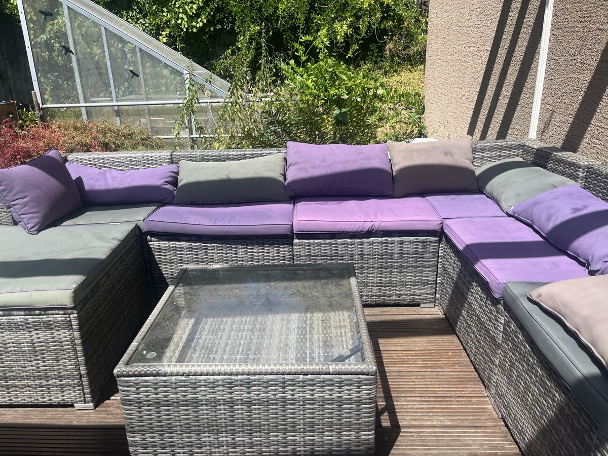 Divani: Polyrattan Gartensitzgruppe, Lounge Set, 9-teilig, grau – Usato da Hinterkappelen venduto da J0achim 4