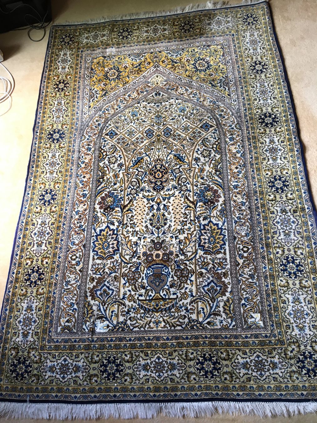 Tappeti: Tapis d'Orient – Usato da Vufflens-le-Château venduto da vcourvoisier