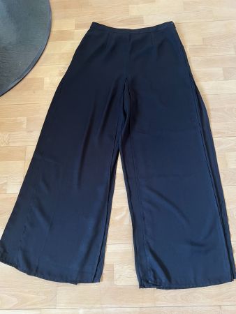 leichte René Derhy Hose in ca. Gr. 42, Schwarz