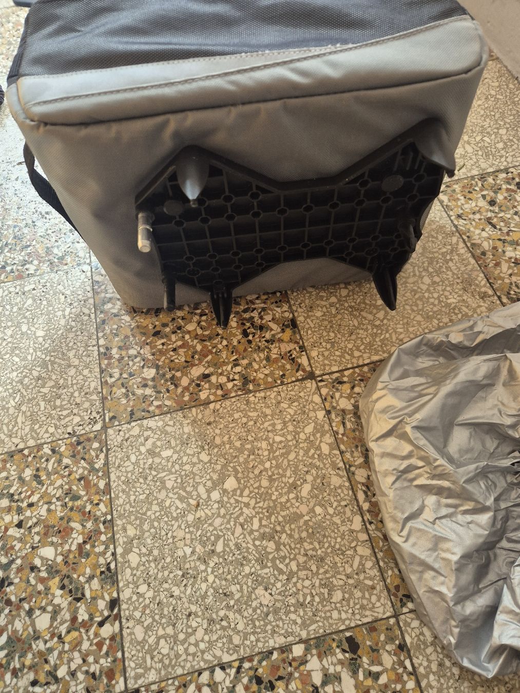 Borse: Tasche für velo oder roller – Usato da kloten venduto da eismeister33 2