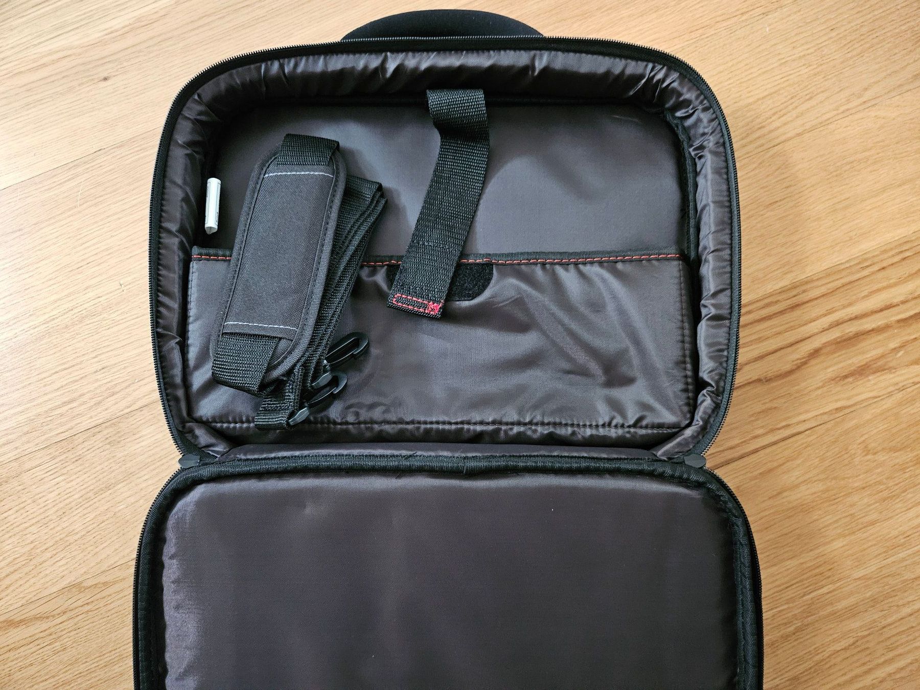 Borse: Laptoptasche – Nuovo (secondo la descrizione) da Hünenberg venduto da lexli06 2