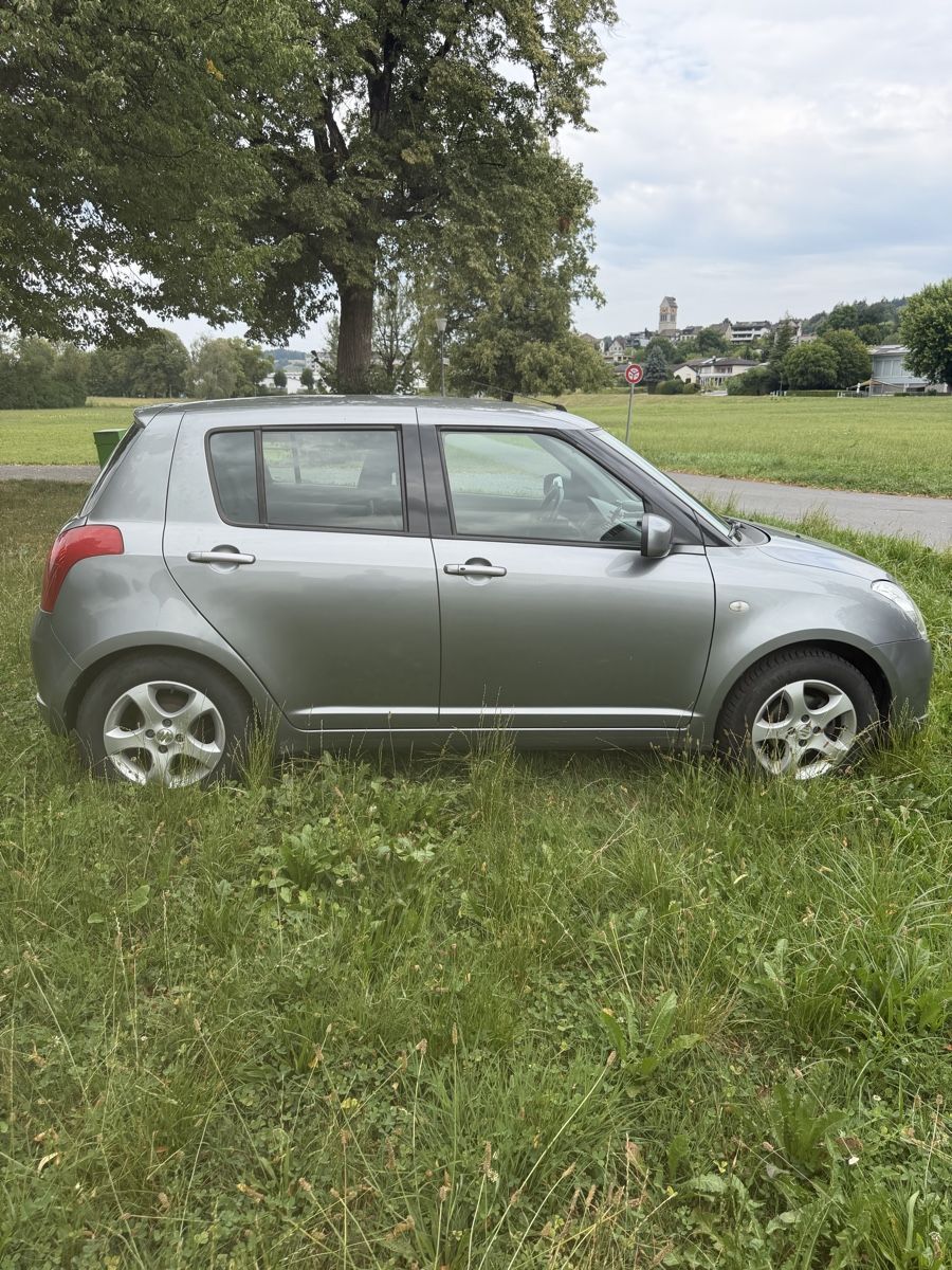 Suzuki Autos: Suzuki Swift 1.3 Ab MFK 162 tkm – Gebraucht aus Uznach von kev_7q8k 5