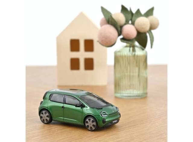 Renault Modellini d'auto: Renault Twingo E-Tech 100% Electric Concept 2024 grün met. – Nuovo e nell'imballaggio originale da Gerlafingen venduto da espero88 7