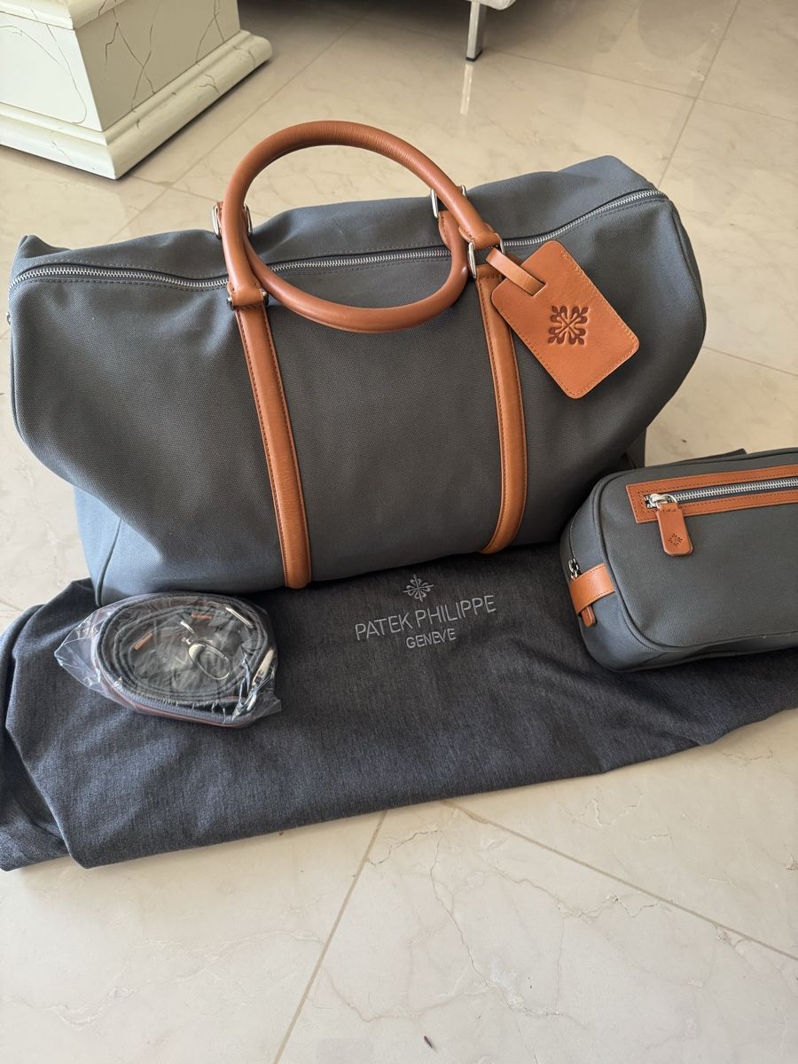 Patek Philippe Sacs: Patek Philippe VIP Travel Bag Kit – Neuf avec emballage d'origine à Genève par Amkilla