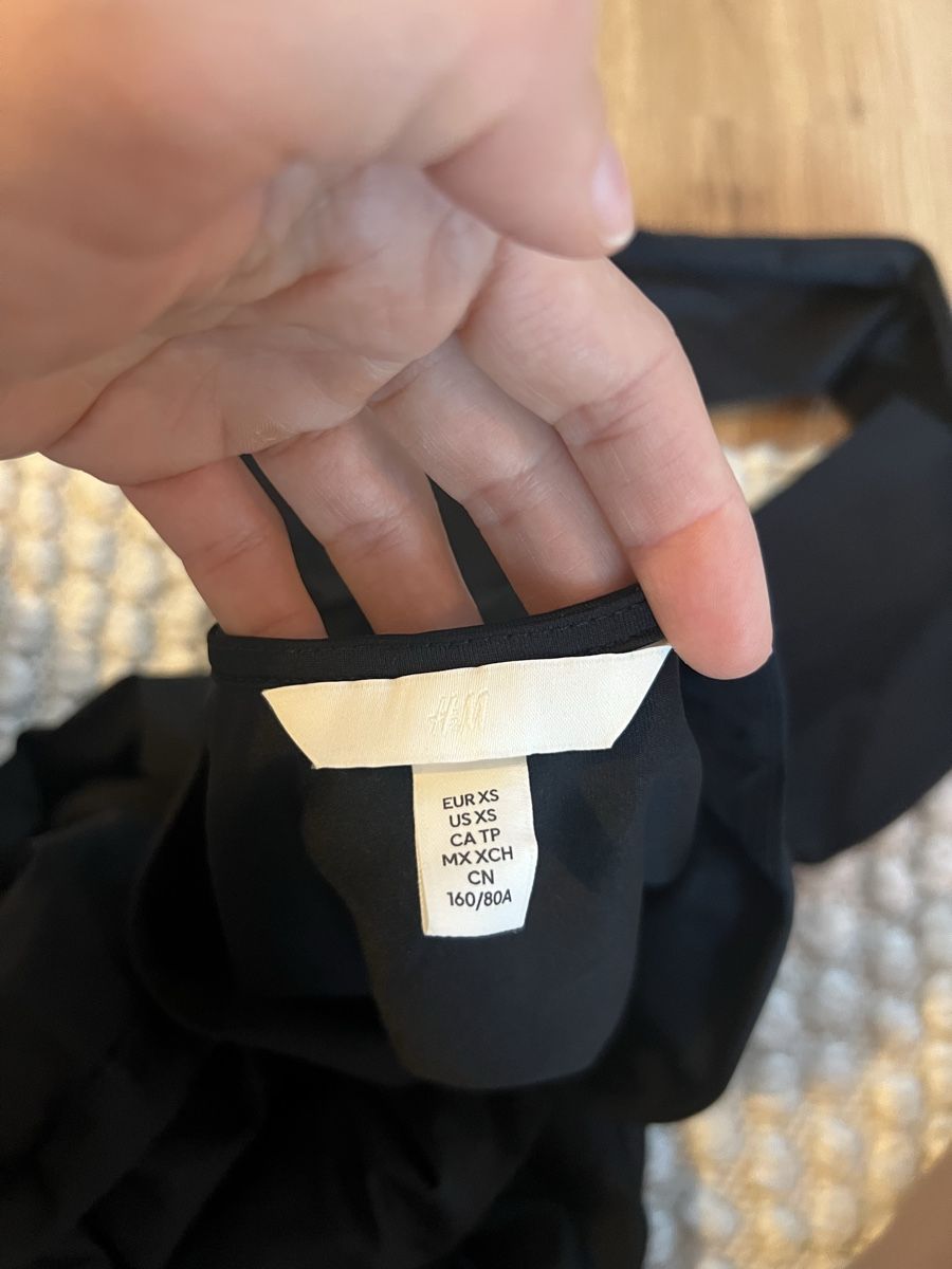H&M Robes: Schwarzes Kleid  – Neuf (Voir description) à Adliswil par aysis61 1