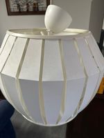 Skandinavische Pendelleuchte Weiss (Lamellen-Design) – 55x43