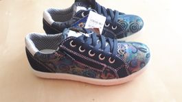 Halbschuhe Gr 30 Twisty neu