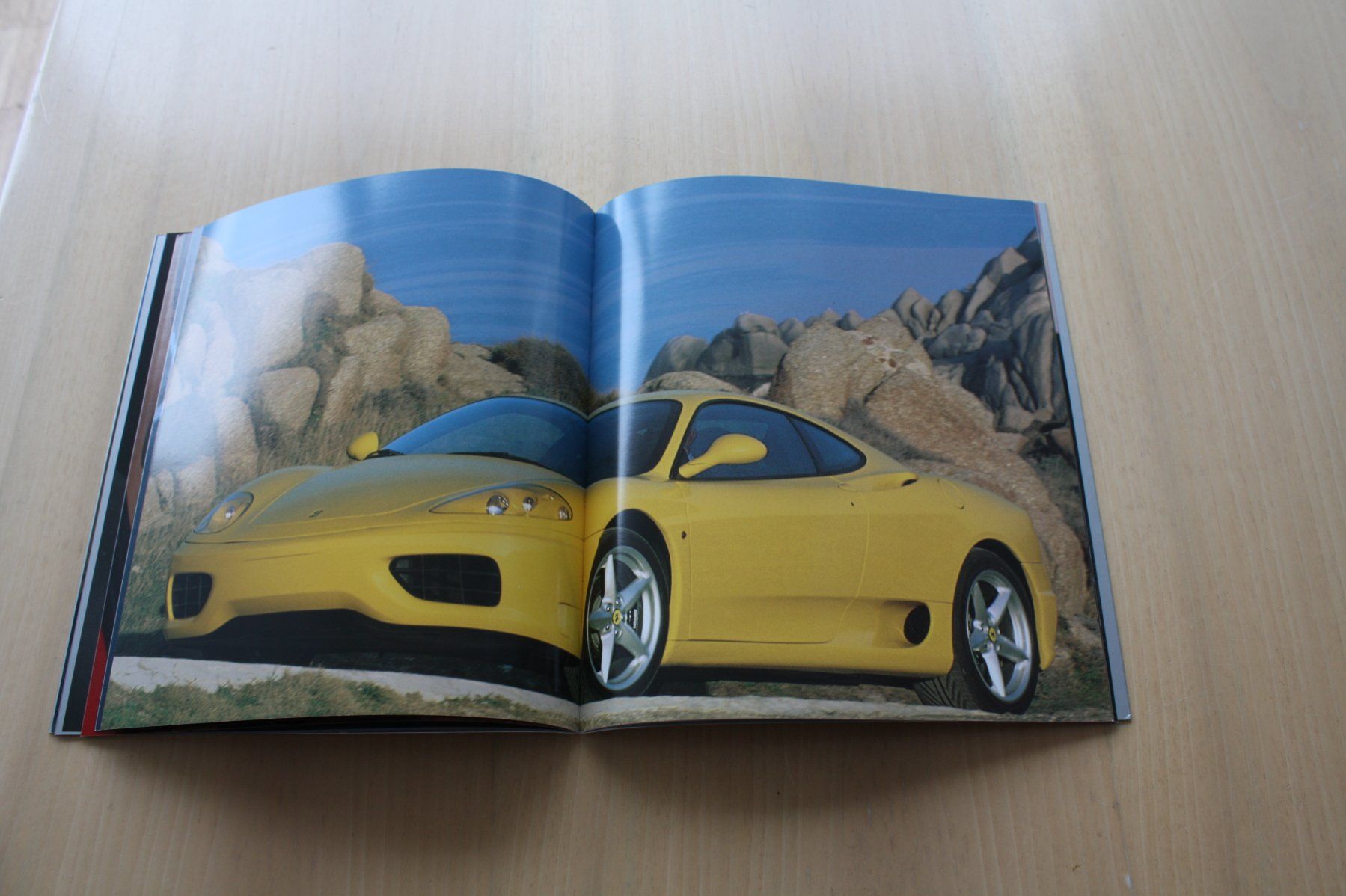 Ferrari Dokumente: Ferrari 360 Modena - Original Katalog - 10/2000 – Gebraucht aus Wikon von erwin400 9