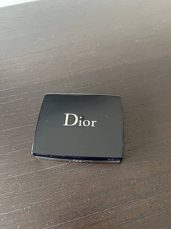 Dior Make-up: DIOR Rouge Blush Colour an Glow – Usato da Schaan venduto da par_7ggh