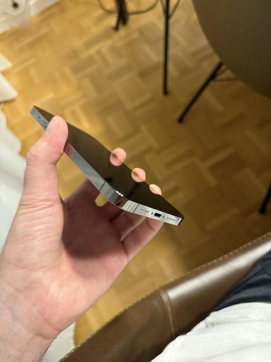 Apple Handys / Smartphones: iPhone 12 Pro Max Graphite 128GB - TOP Zustand – Gebraucht aus Zürich von DonNotorious29 5