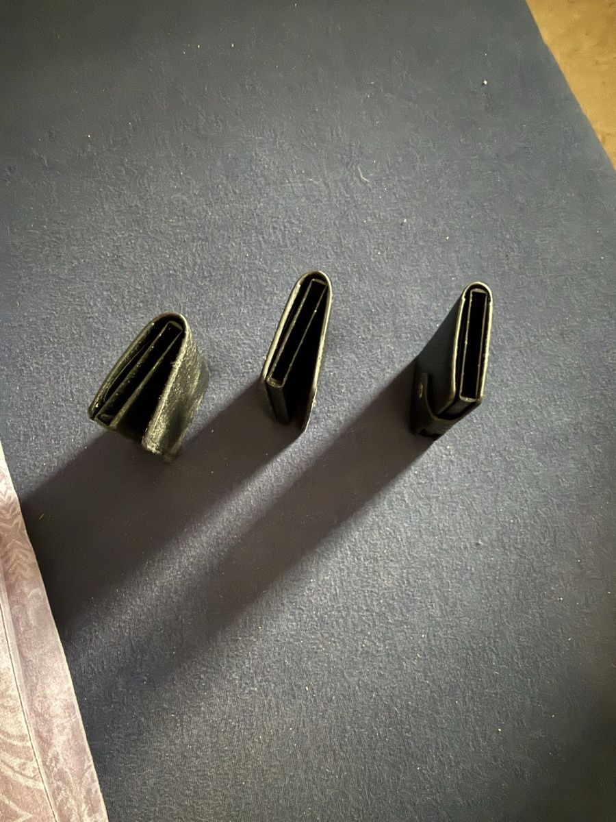 Portafogli: Kartenetuis Carbon Optik schwarz 3 Stk  – Nuovo (secondo la descrizione) da Kriens venduto da Ceer25 1