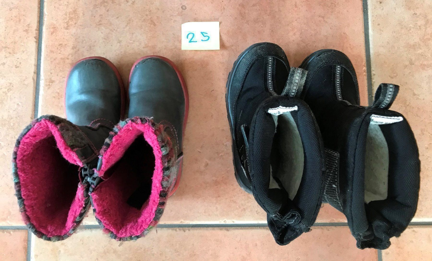Scarpe per ragazze: Herbst/Winterschuhe Grösse 25 – Usato da Schmitten FR venduto da FAJost 1