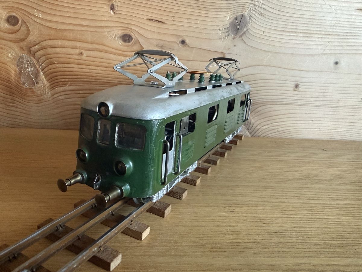 Modelleisenbahnen: Spur 0 Eigenbau Lok mit einem Motor DC – Gebraucht aus Amden von vipernatter 6